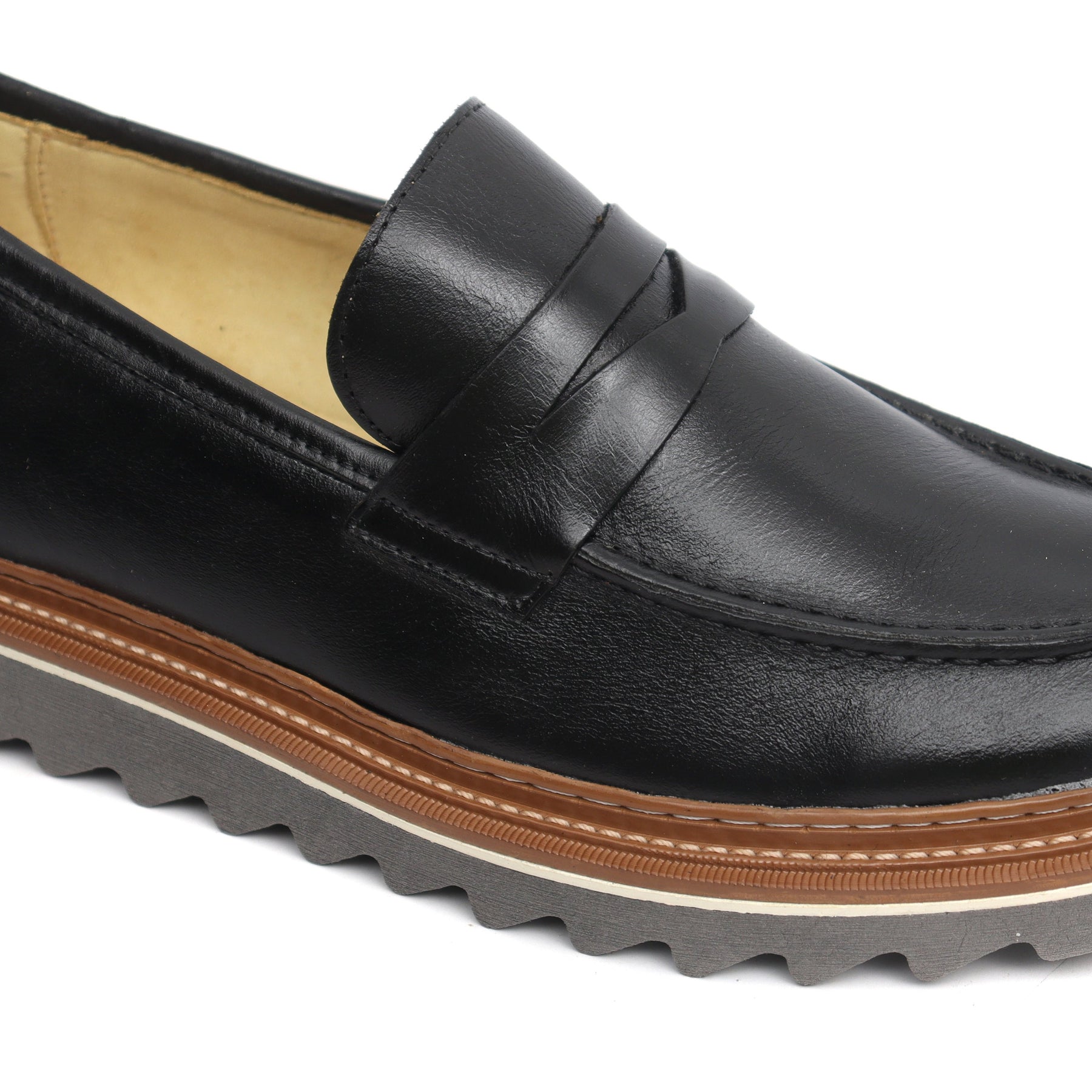 Loafer Tratorado Dubay Preto 7501